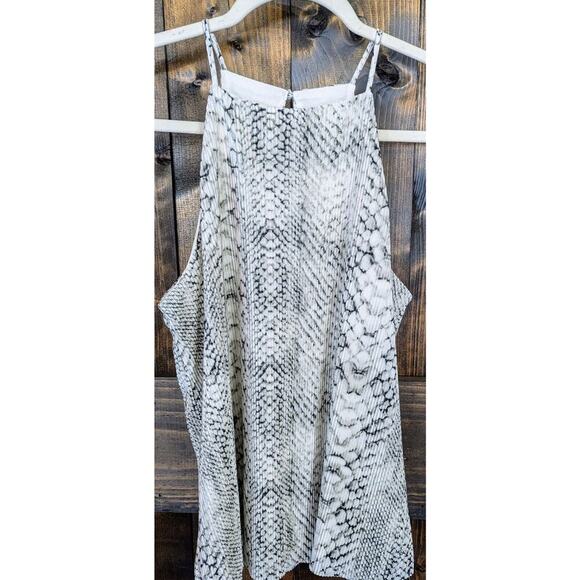 NEW Allison Joy Womens Small Blouse Tank Top Shirt Sleeveless Gray Snake Print - Picture 3 of 11